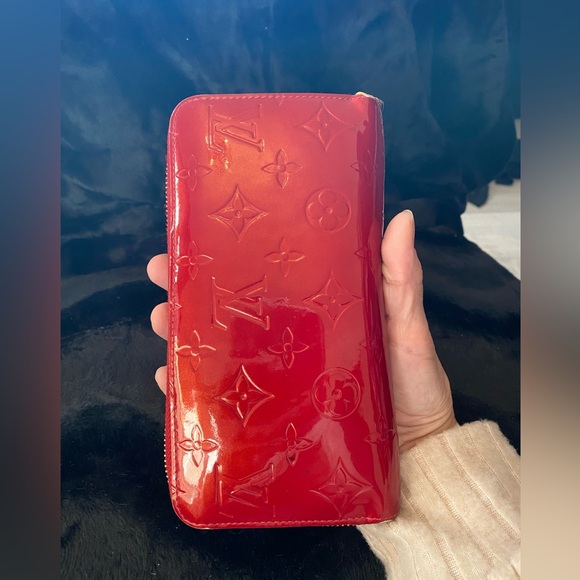 Louis Vuitton Monogram Vernis Patent Leather continental Wallet Scarlet Red - Picture 9 of 16